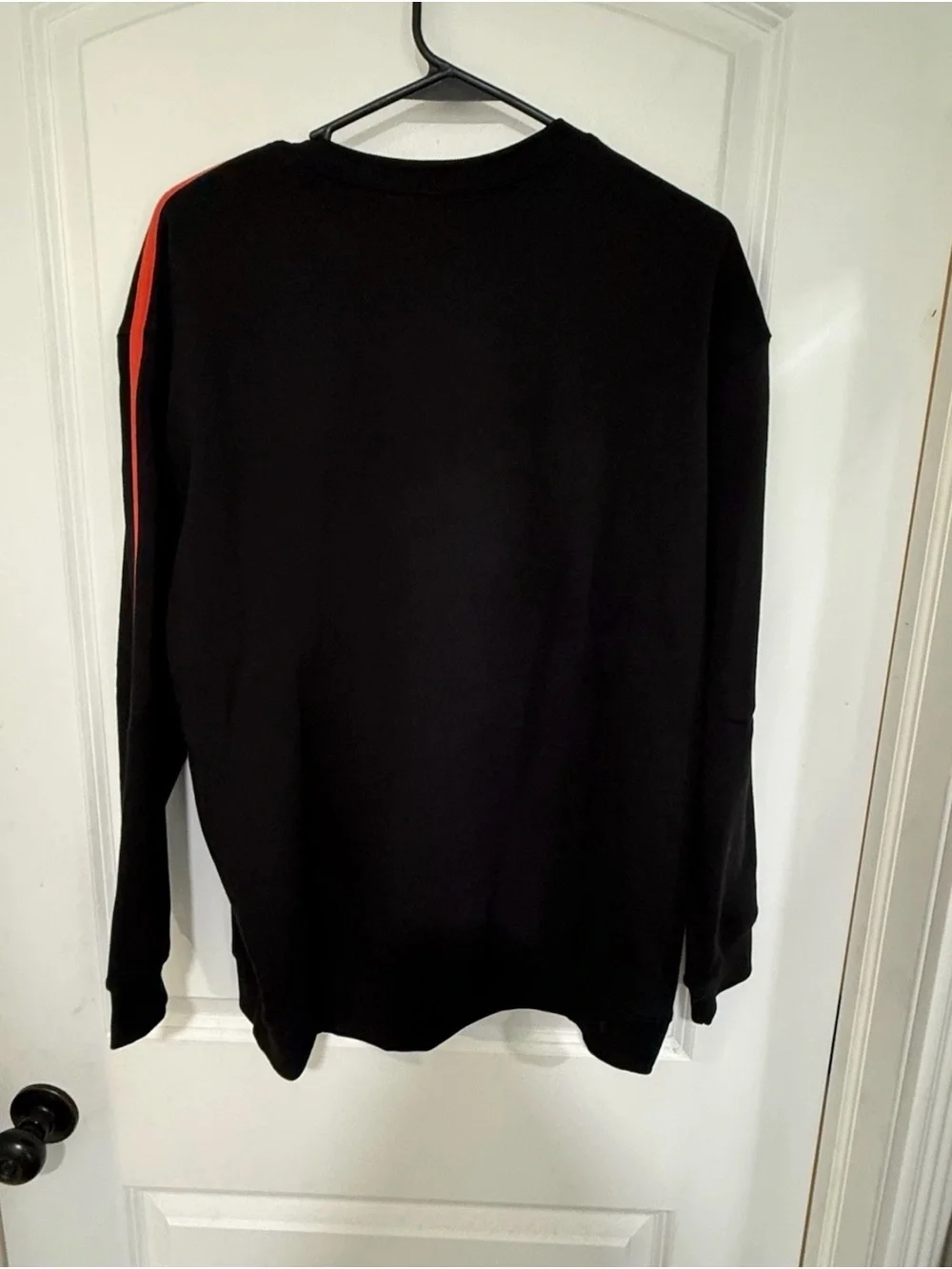 NWT - Juniors Hybrid Apparel Black Sweatshirt with Red Shoulder Stripes - Large